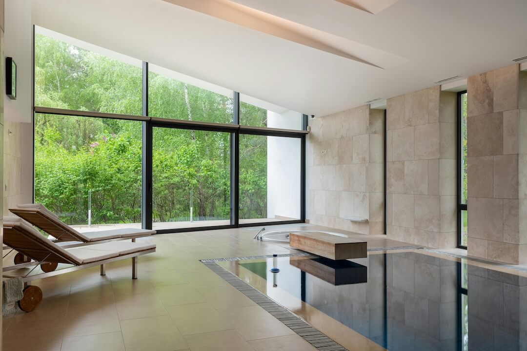 Professional Pool Cleaning Services in Sweetwater